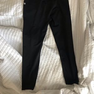 Solid cold weather black leggings